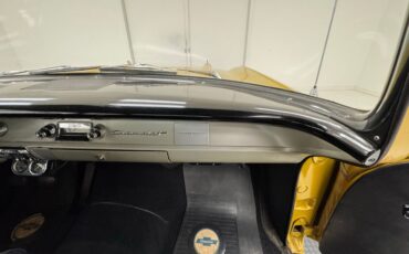 Chevrolet-150-1957-Mustard-Gold-Black-10