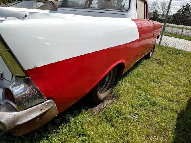 Chevrolet-150-1957-Red-Red-vinyl-15