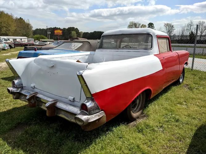 Chevrolet-150-1957-Red-Red-vinyl-17