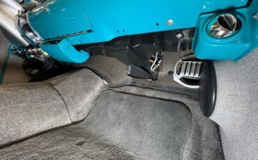 Chevrolet-150-1957-Tropic-Turquoise-Gray-4