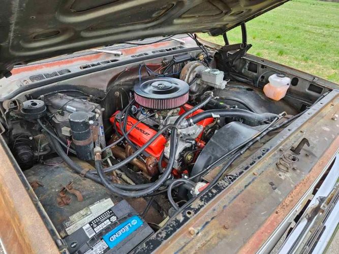 Chevrolet-1500-1976-Gray-Red-10