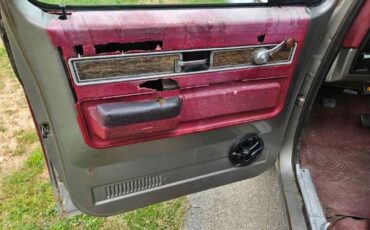 Chevrolet-1500-1976-Gray-Red-7
