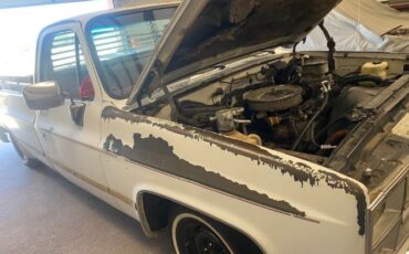 Chevrolet-1500-1985-White-Red-5