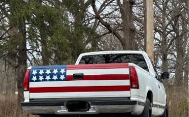 Chevrolet-1500-1988-White-Tan-2