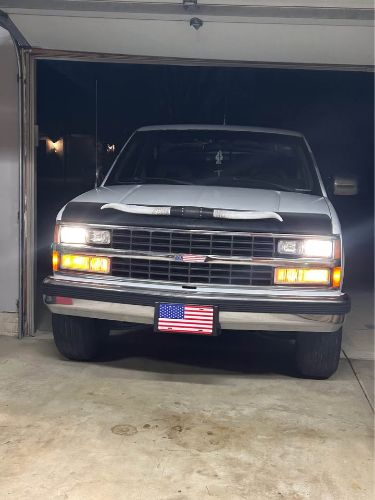 Chevrolet-1500-1988-White-Tan-6