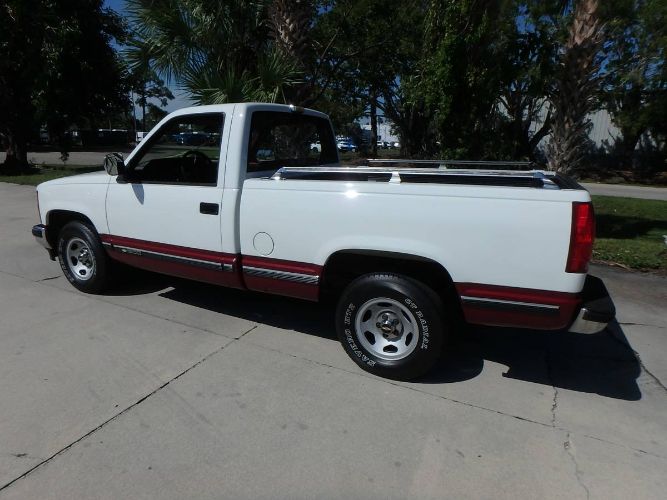 Chevrolet-1500-1989-White-Red-14