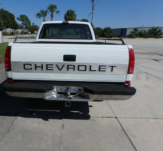 Chevrolet-1500-1989-White-Red-3