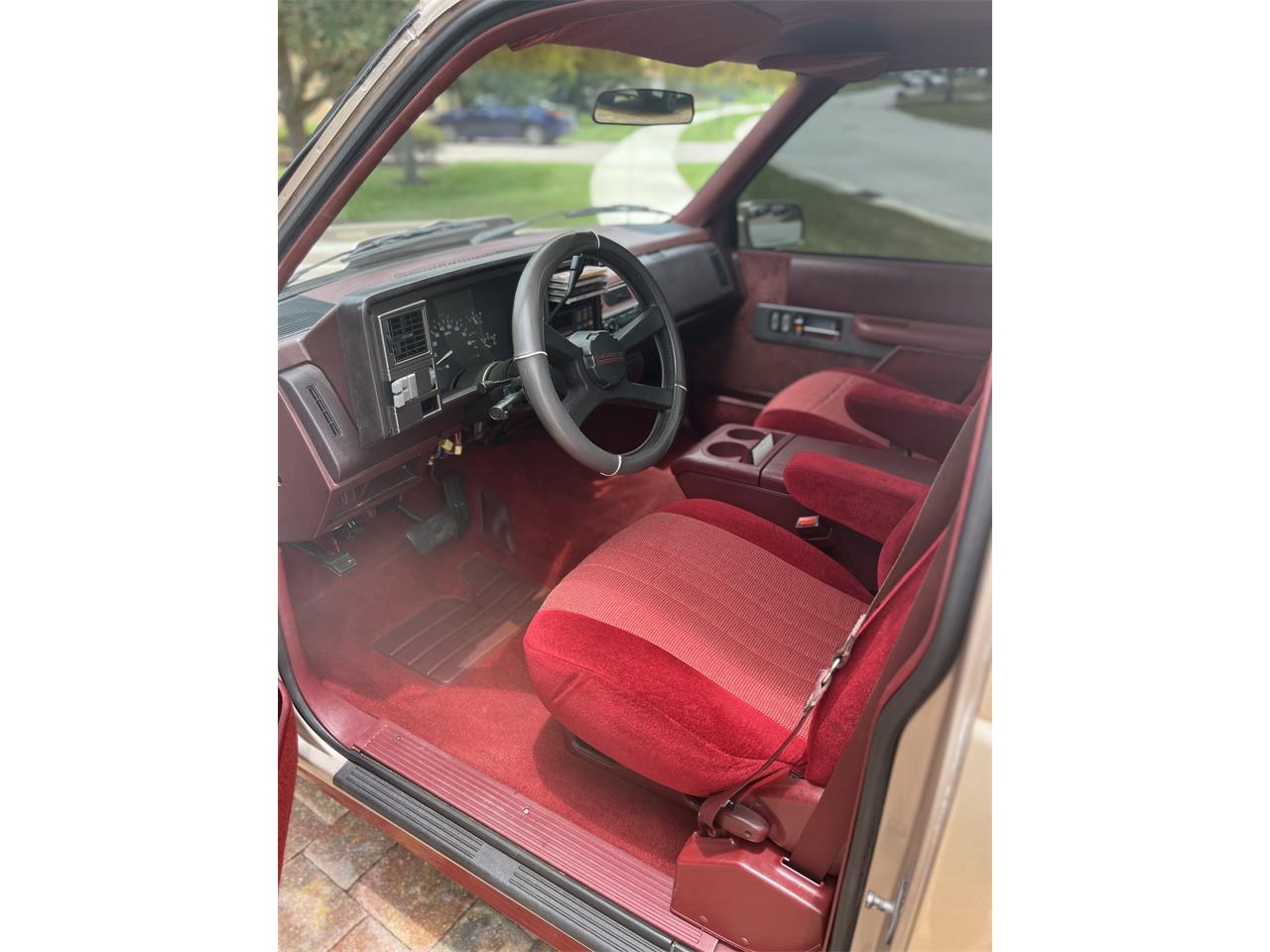 Chevrolet-1500-1992-Gold-over-burgundy-Dark-Red-10