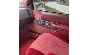 Chevrolet-1500-1992-Gold-over-burgundy-Dark-Red-9