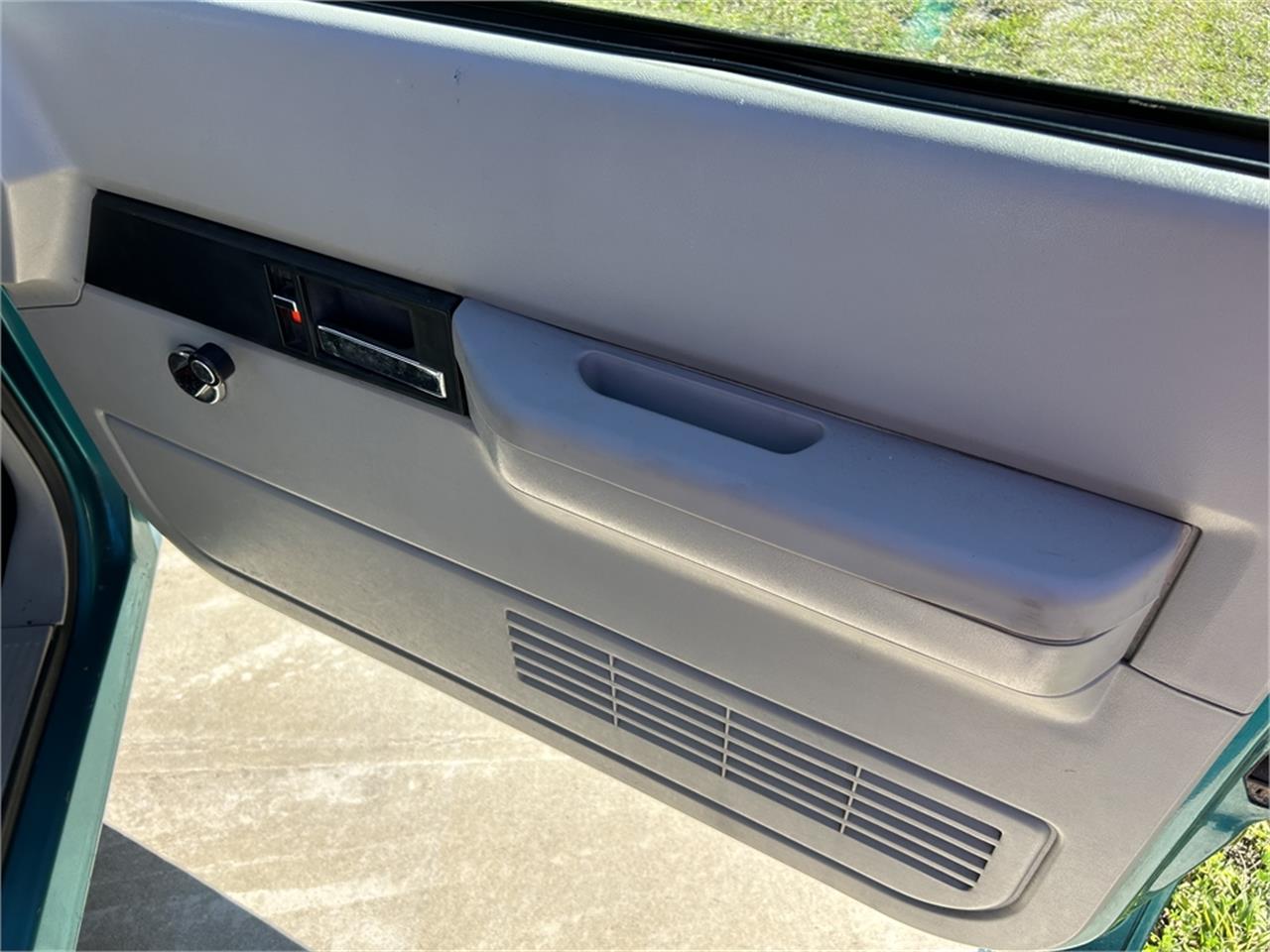 Chevrolet-1500-1994-Teal-Gray-59