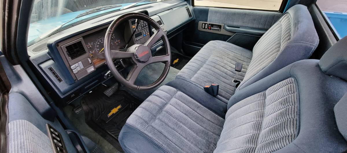 Chevrolet-1500-1994-blue-2