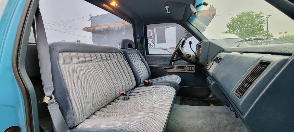 Chevrolet-1500-1994-blue-4
