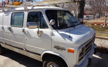 Chevrolet-1994-white-5