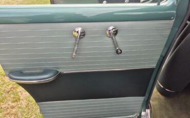 Chevrolet-210-1954-Bermuda-GreenIvory-9