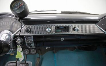 Chevrolet-210-1955-Turquoise-Turquoise-29