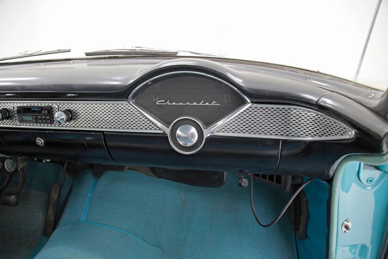 Chevrolet-210-1955-Turquoise-Turquoise-32