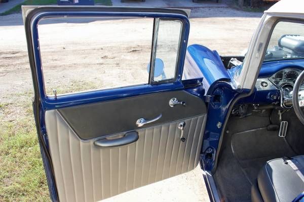 Chevrolet-210-1956-3