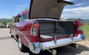 Chevrolet-210-1956-Brandy-Wine-Pear-Gray-Leather-2