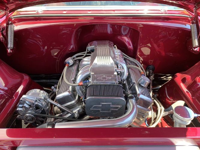 Chevrolet-210-1956-Brandy-Wine-Pear-Gray-Leather-5