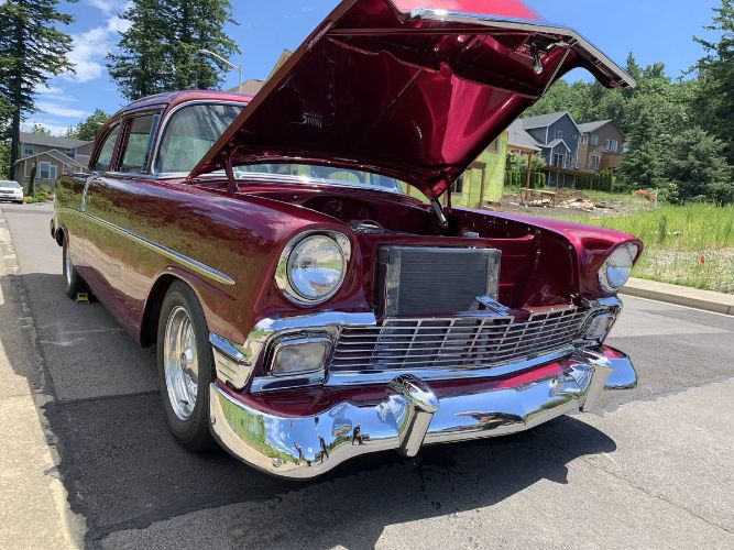 Chevrolet-210-1956-Brandy-Wine-Pear-Gray-Leather-6
