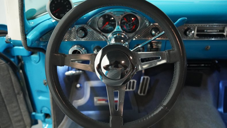 Chevrolet-210-1956-Sea-Blue-Gray-33