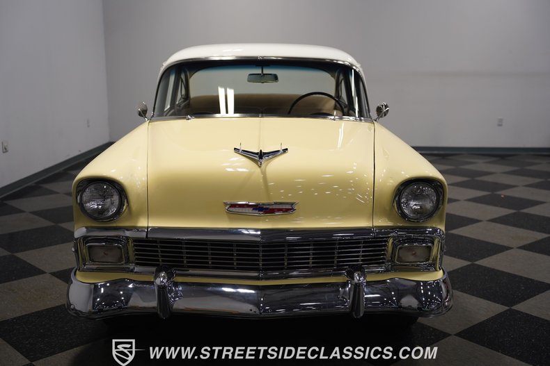 Chevrolet-210-1956-Yellow-Tan-7