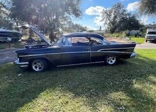 Chevrolet-210-1957-Black-10