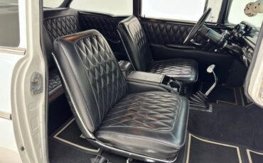 Chevrolet-210-1957-Imperial-Ivory-Black-34