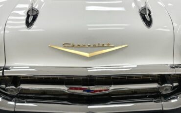 Chevrolet-210-1957-Imperial-Ivory-Black-9
