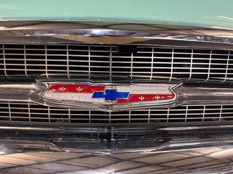 Chevrolet-210-1957-Surf-Green-Surf-Green-40