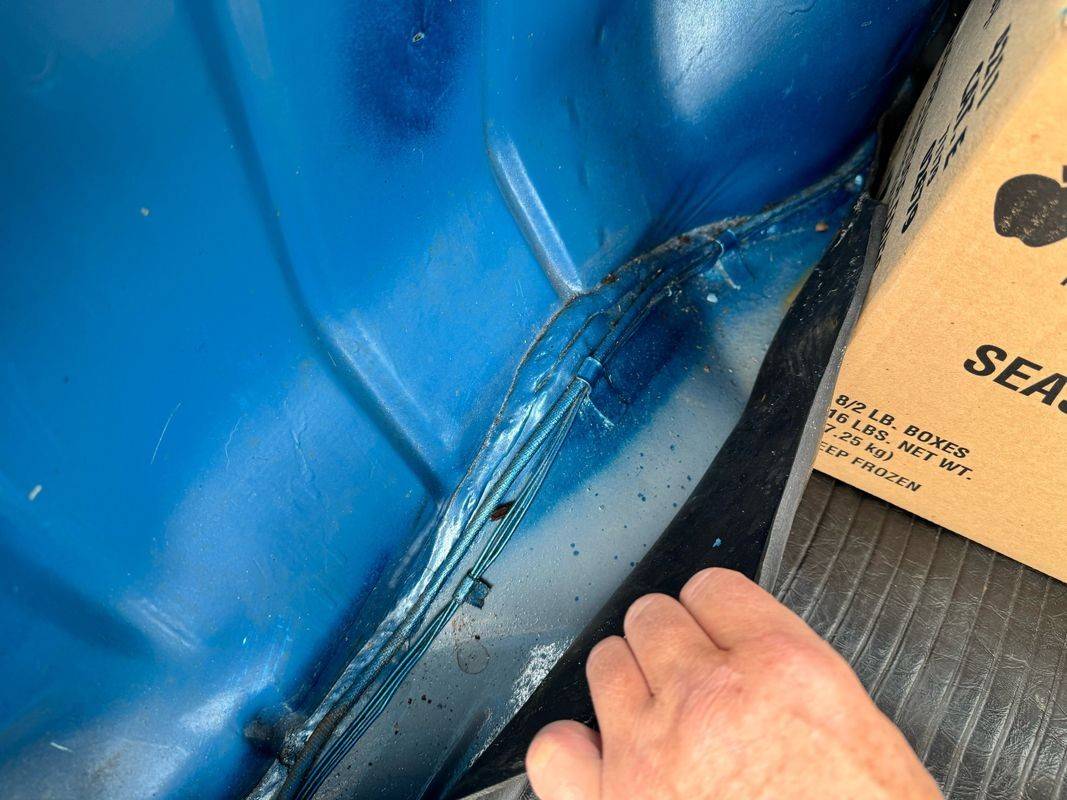 Chevrolet-210-belair-1957-blue-3