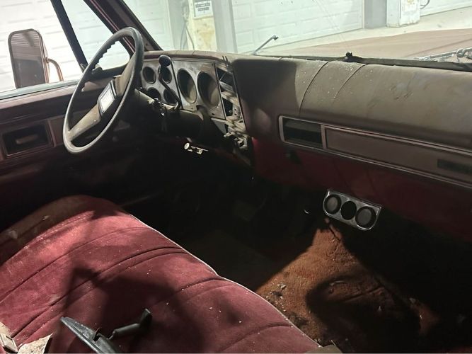 Chevrolet-2500-1980-Red-Red-6