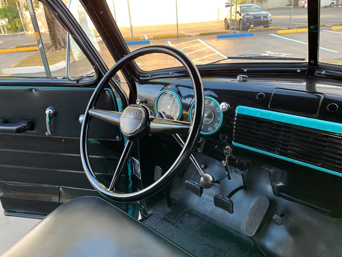 Chevrolet-3100-1953-black-9