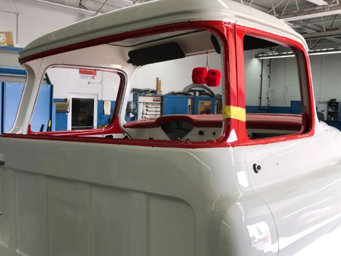 Chevrolet-3100-1957-White-RedWhite-4