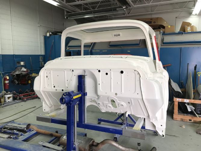 Chevrolet-3100-1957-White-RedWhite-5