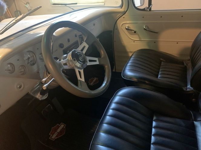 Chevrolet-3100-1958-Pearl-White-5
