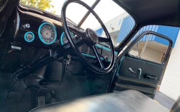 Chevrolet-3100-window-truck-1953-black-9