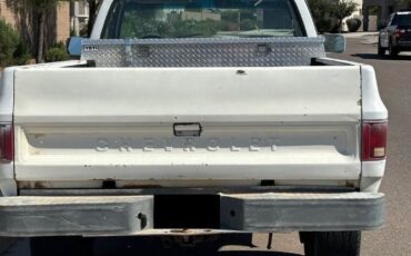 Chevrolet-3500-1987-White-3