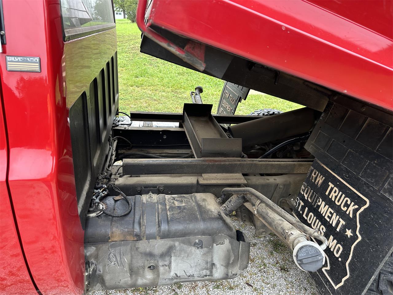 Chevrolet-3500-1989-Red-Dark-Red-22