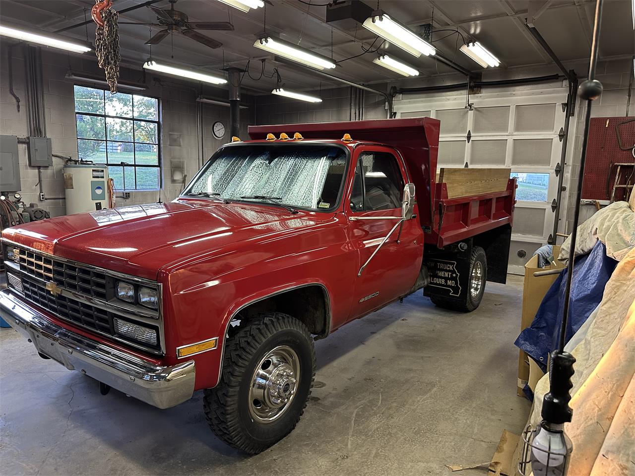 Chevrolet-3500-1989-Red-Dark-Red-3