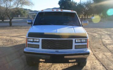 Chevrolet-3500-1989-White-13