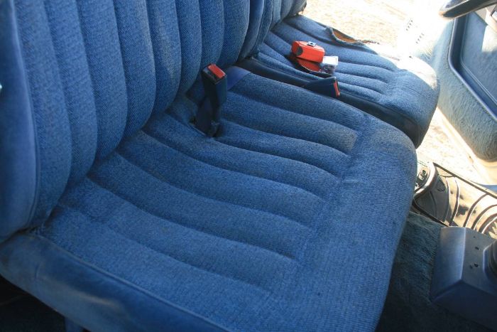 Chevrolet-3500-1989-White-4