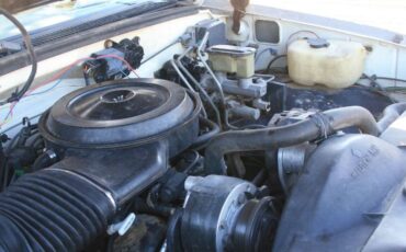 Chevrolet-3500-1989-White-8