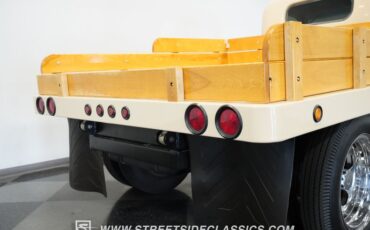 Chevrolet-3800-1946-Butternut-Yellow-Tan-18