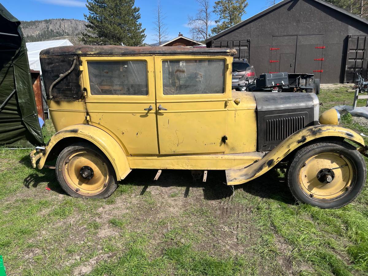 Chevrolet-4door-1927-2