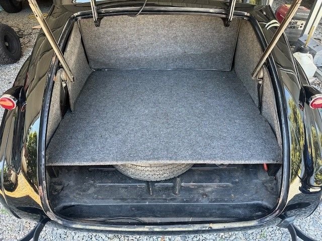 Chevrolet-5-window-1939-Black-gray-6