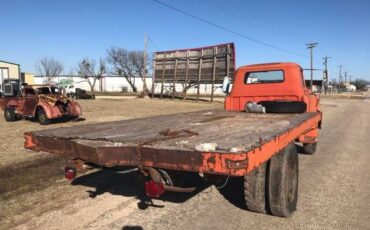 Chevrolet-5700-1956-1