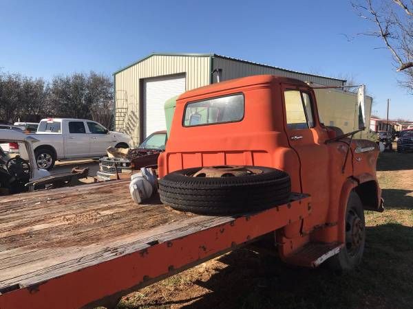 Chevrolet-5700-1956-10