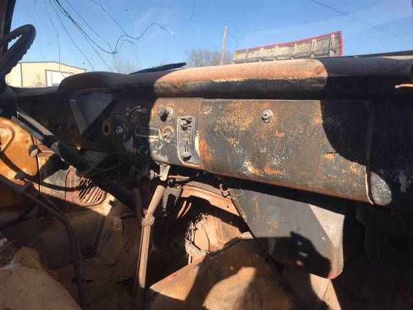 Chevrolet-5700-1956-17