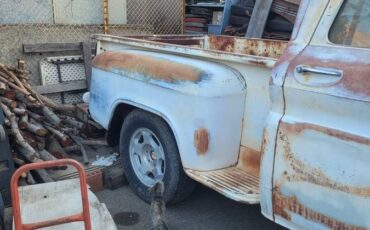 Chevrolet-Apache-10-1961-2